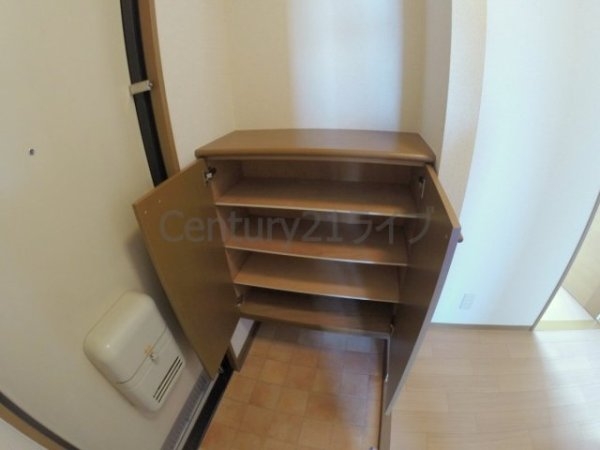 宝塚市鹿塩２丁目のアパート
