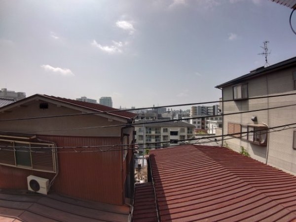 宝塚市花屋敷荘園１丁目のテラスハウス