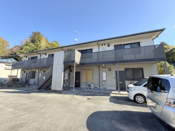 川西市東多田２丁目のアパート