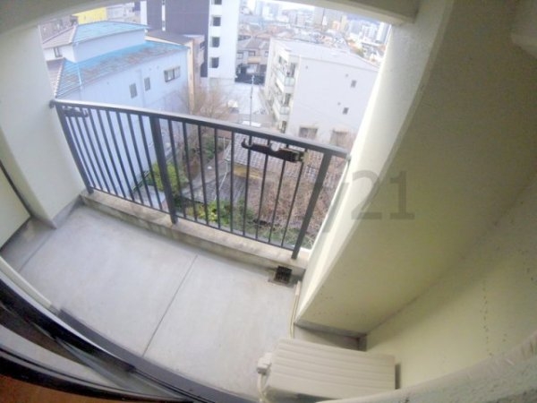 川西市小戸２丁目のマンション