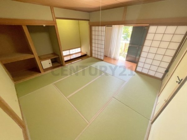 宝塚市中山五月台３丁目の貸家