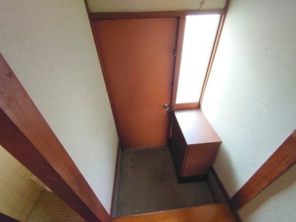 宝塚市中筋６丁目のアパート