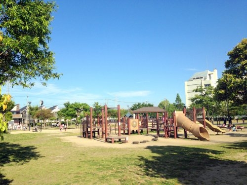 伊丹市美鈴町3丁目の貸家(昆陽南公園)