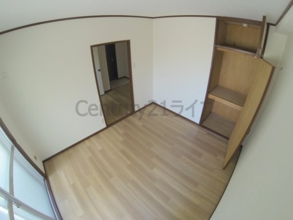 宝塚市安倉南１丁目のマンション
