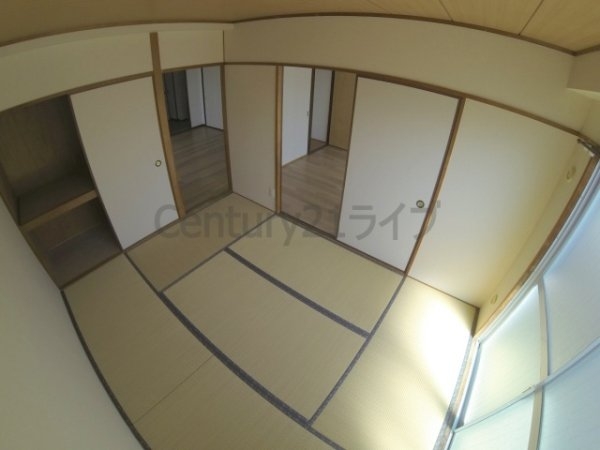 宝塚市安倉南１丁目のマンション