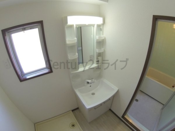 宝塚市安倉南１丁目のマンション