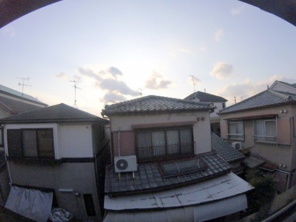 伊丹市松ケ丘１丁目のアパート