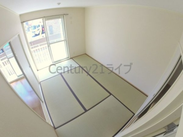 宝塚市小林４丁目のアパート