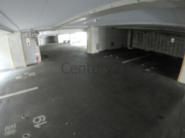 伊丹市松ケ丘１丁目のマンション