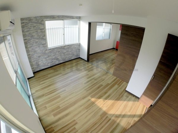 宝塚市川面４丁目のマンション