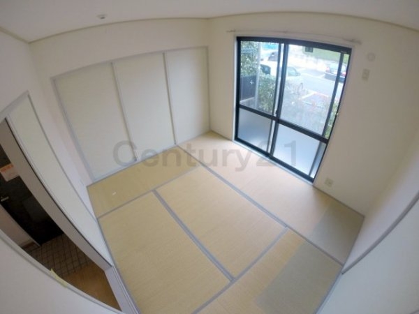 宝塚市安倉西３丁目のアパート