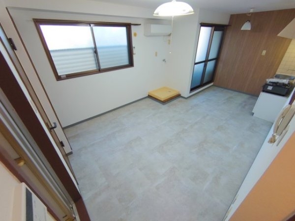 西宮市高木東町のマンション
