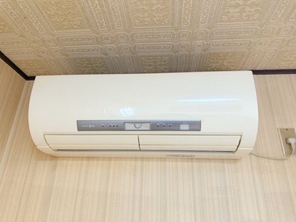 川西市新田１丁目の貸家