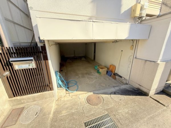 川西市新田１丁目の貸家