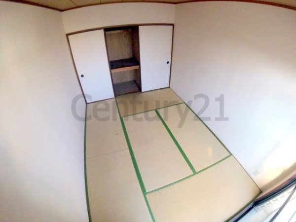 伊丹市荻野１丁目のマンション