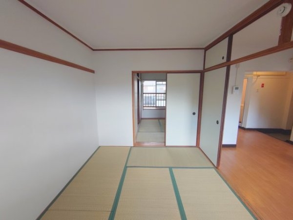 宝塚市青葉台１丁目のマンション