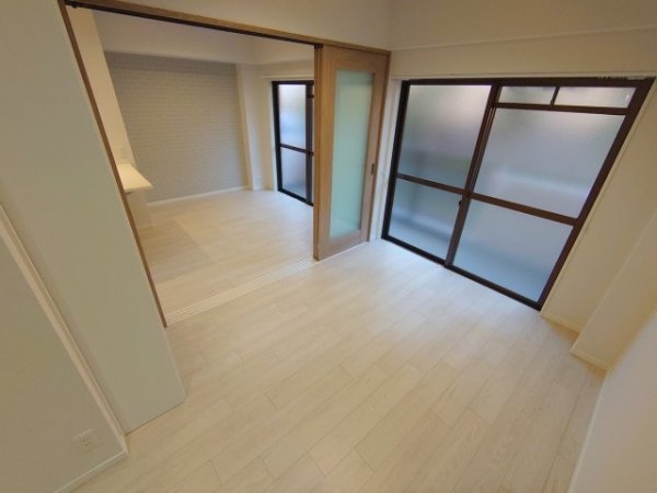 宝塚市御殿山２丁目のマンション
