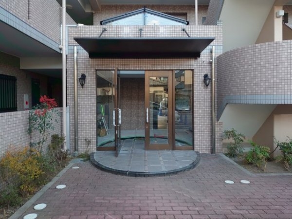 宝塚市御殿山２丁目のマンション