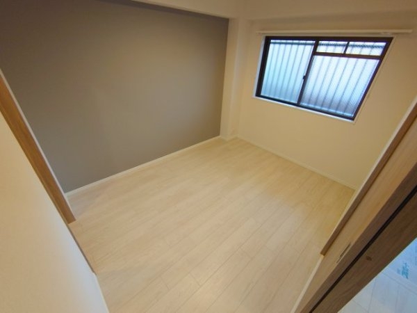 宝塚市御殿山２丁目のマンション
