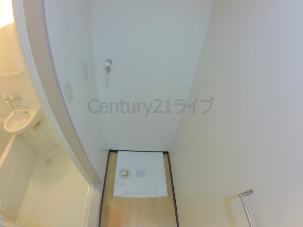 宝塚市鹿塩１丁目のマンション