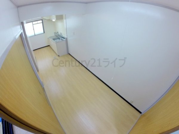 宝塚市鹿塩１丁目のマンション