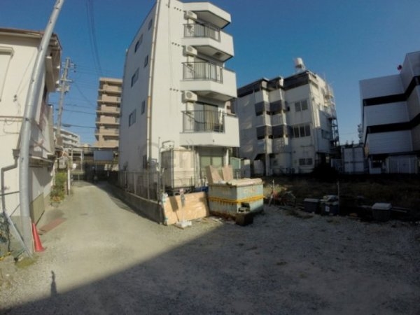 川西市多田桜木２丁目のマンション