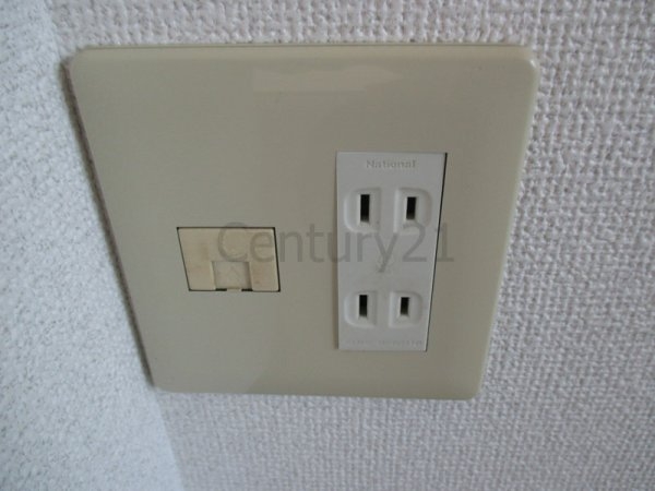 川西市多田桜木２丁目のマンション