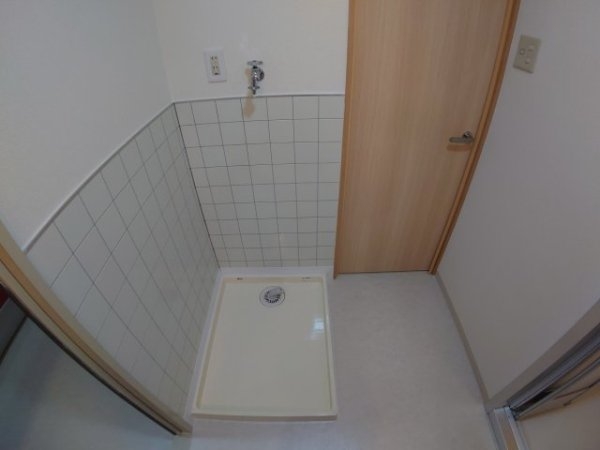 伊丹市緑ケ丘７丁目のマンション