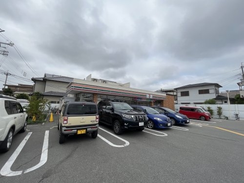 西宮市荒木町のアパート(セブンイレブン)