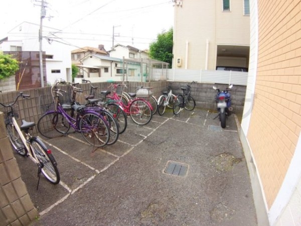 西宮市荒木町のアパート