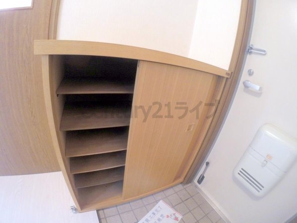 伊丹市荒牧５丁目のアパート