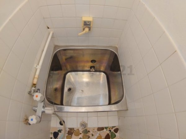 川西市加茂１丁目のアパート
