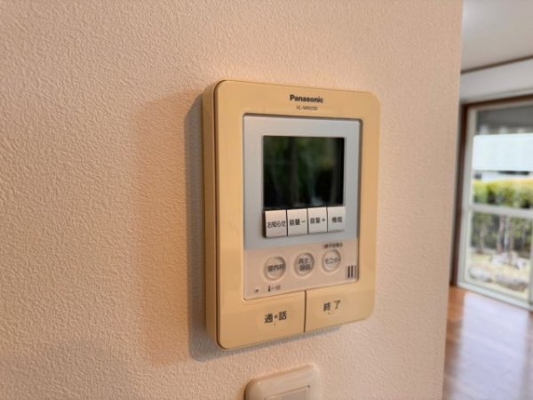西宮市上甲東園４丁目の貸家