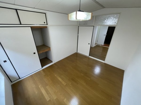 宝塚市小林１丁目のマンション