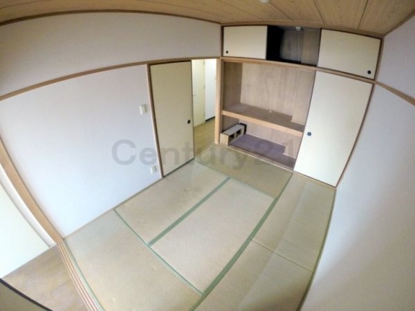 伊丹市荻野３丁目のマンション