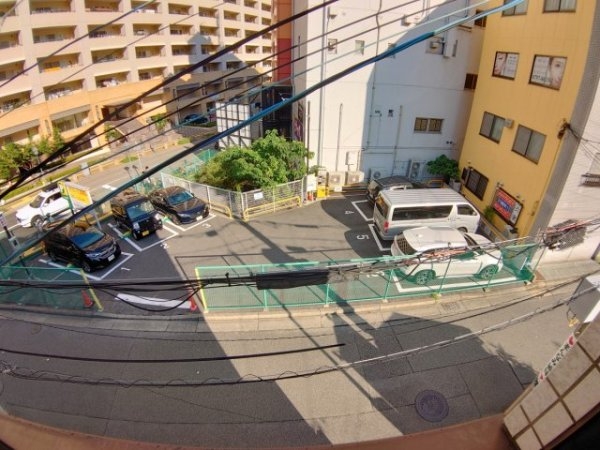 宝塚市湯本町のマンション