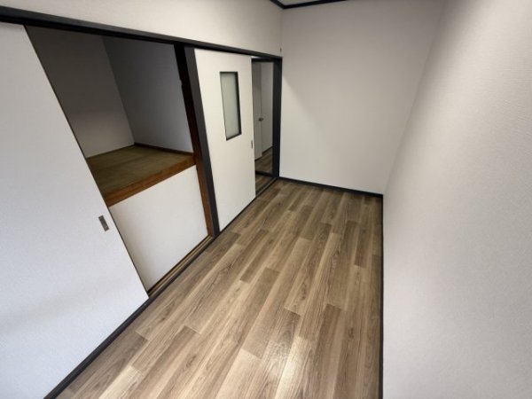 宝塚市安倉西４丁目のテラスハウス