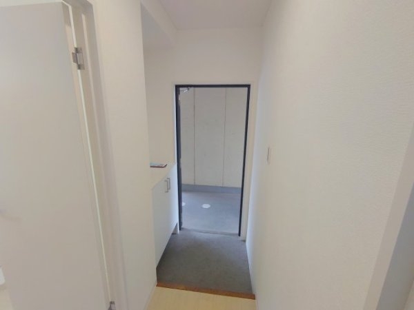 宝塚市鹿塩１丁目のマンション
