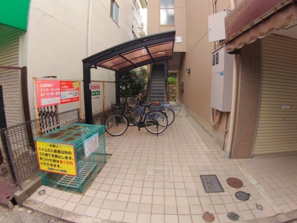 宝塚市清荒神３丁目のマンション