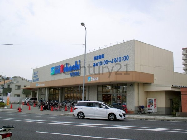西宮市段上町6丁目のマンション(スーパーマルハチ・甲武橋店)