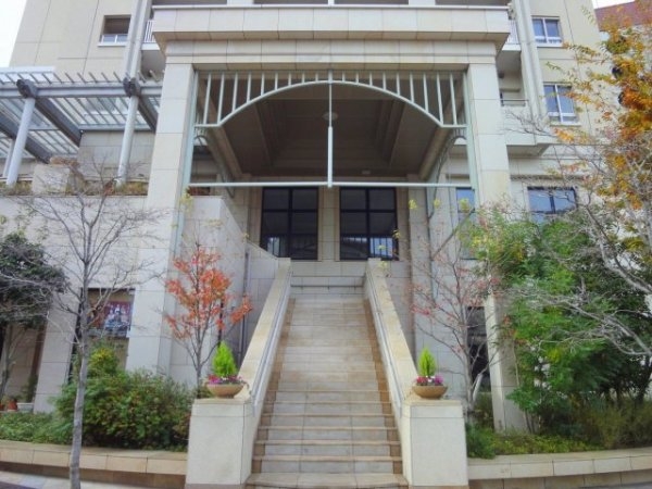 宝塚市武庫川町のマンション