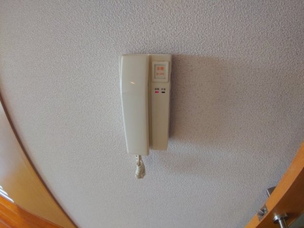 伊丹市荻野西１丁目のマンション