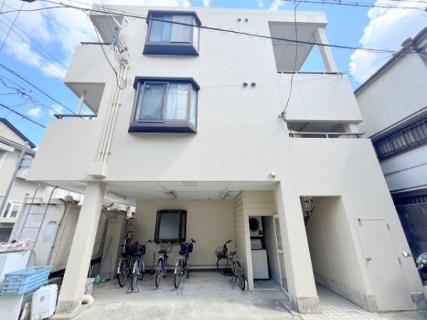 川西市美園町のマンション