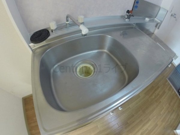 宝塚市宮の町のアパート