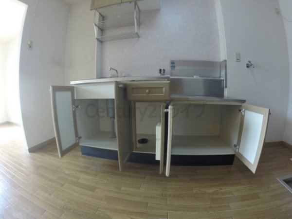 宝塚市宮の町のアパート