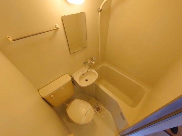 宝塚市川面５丁目のマンション