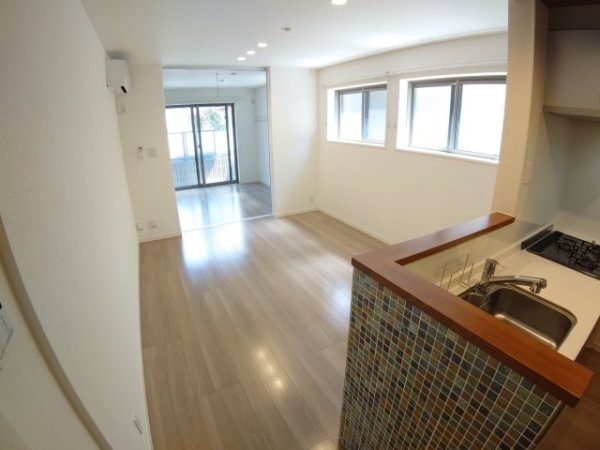 池田市宇保町のマンション