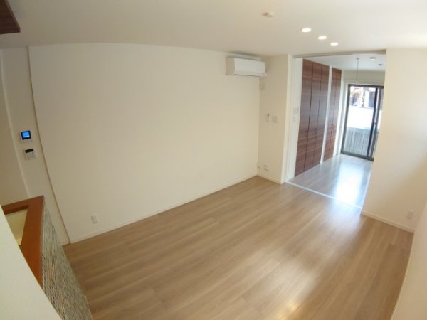 池田市宇保町のマンション