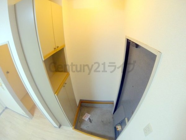 川西市南花屋敷４丁目のアパート