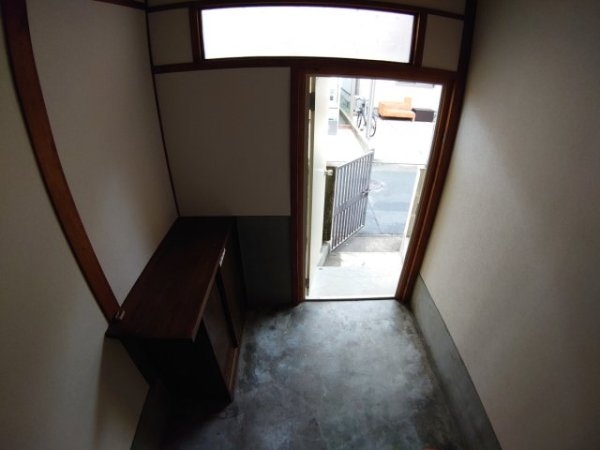 宝塚市安倉北２丁目のアパート